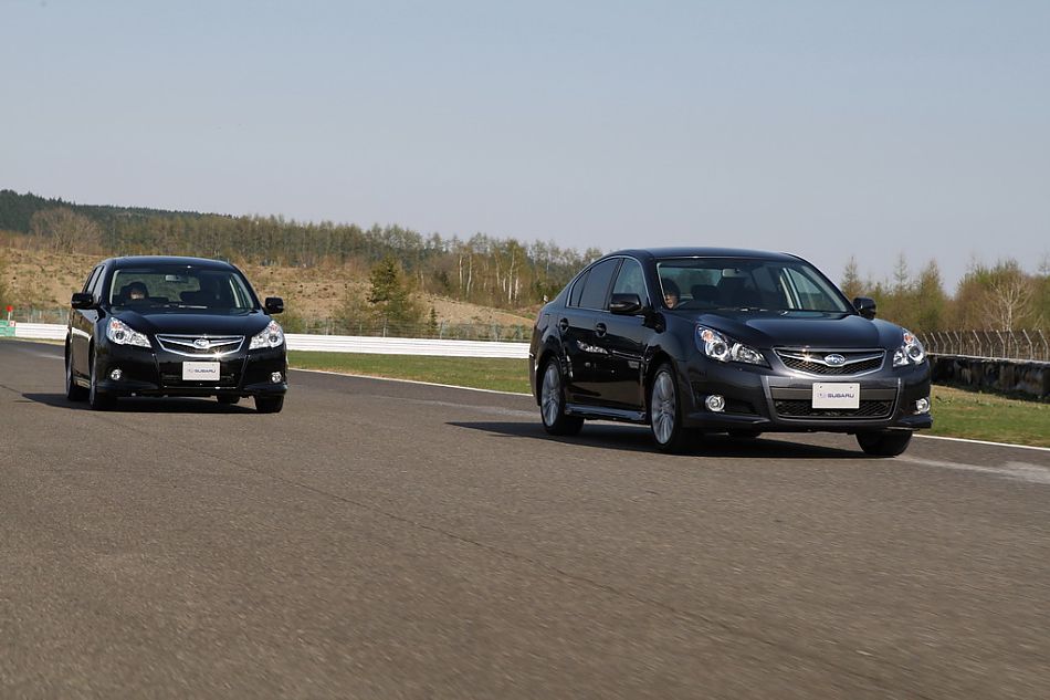 试驾斯巴鲁新力狮