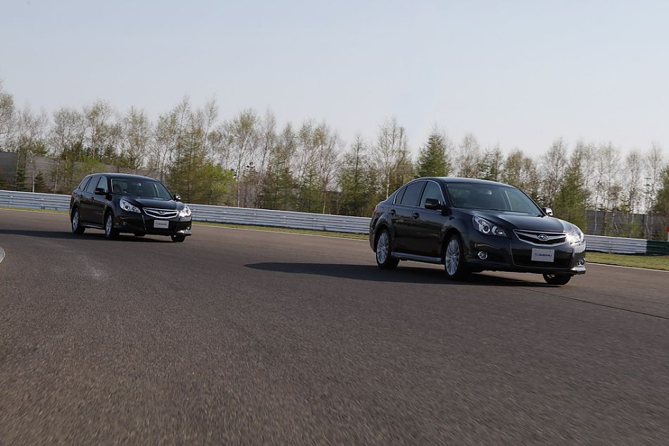 试驾斯巴鲁新力狮