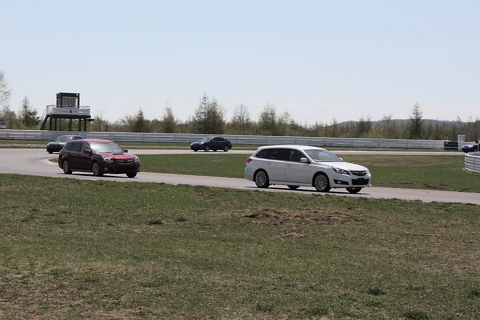 试驾斯巴鲁新力狮