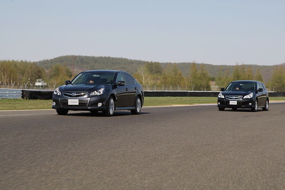 试驾斯巴鲁新力狮