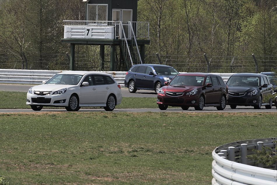 试驾斯巴鲁新力狮