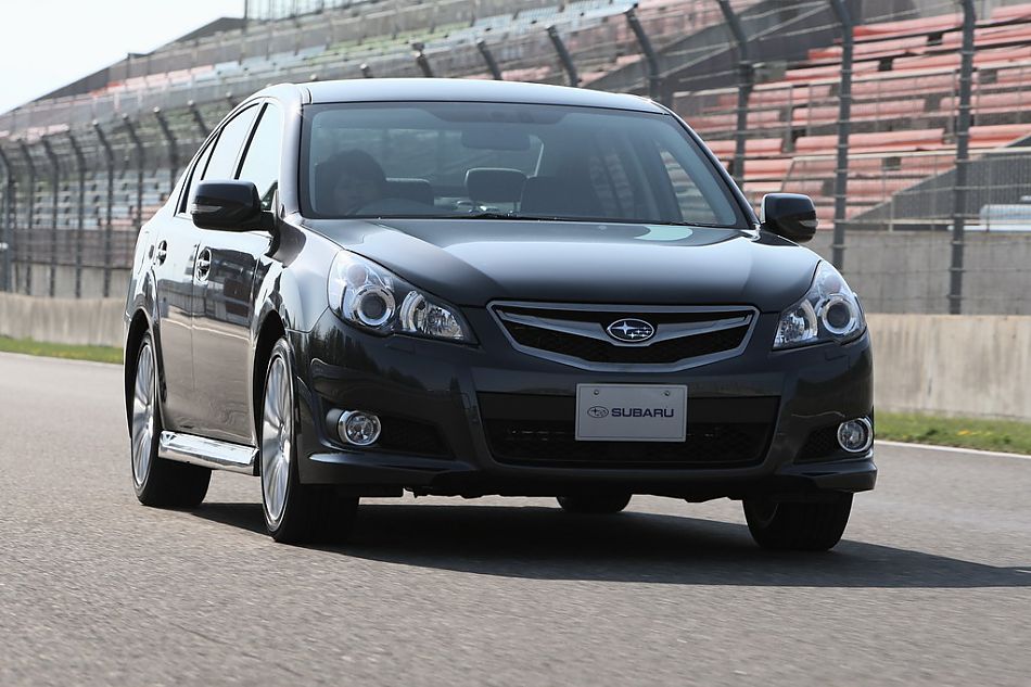 试驾斯巴鲁新力狮