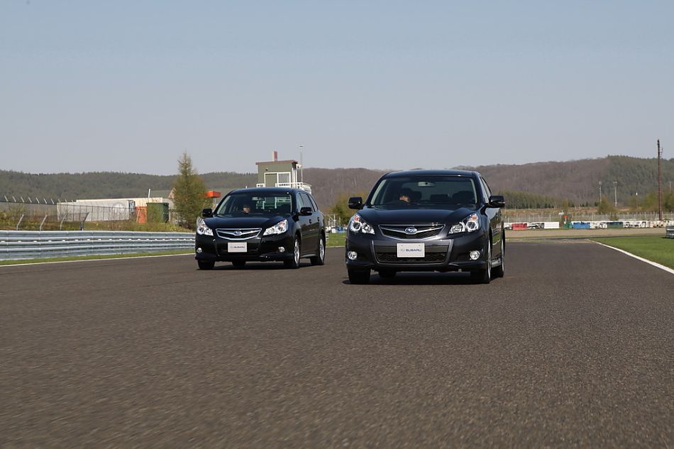 试驾斯巴鲁新力狮