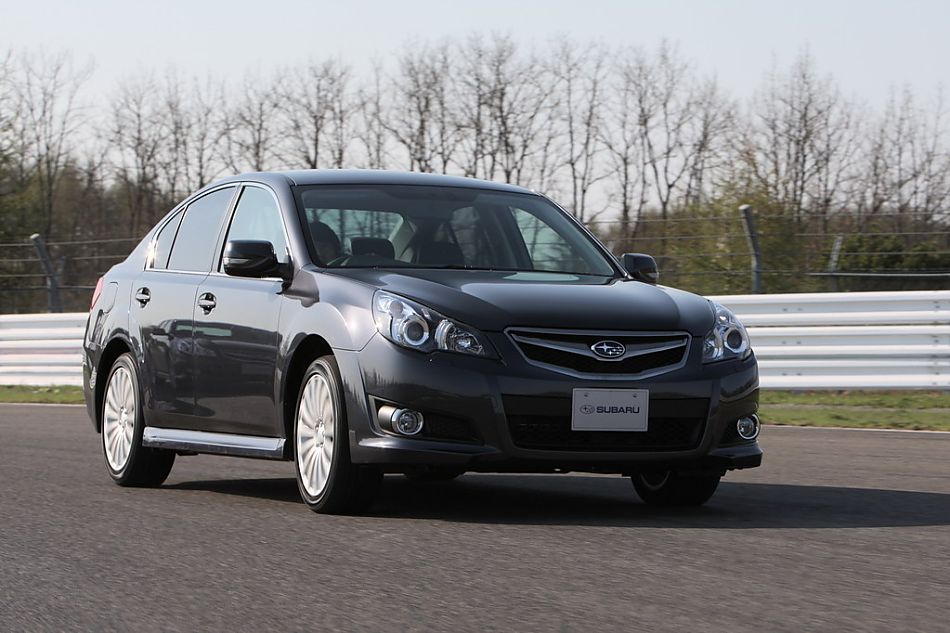 试驾斯巴鲁新力狮