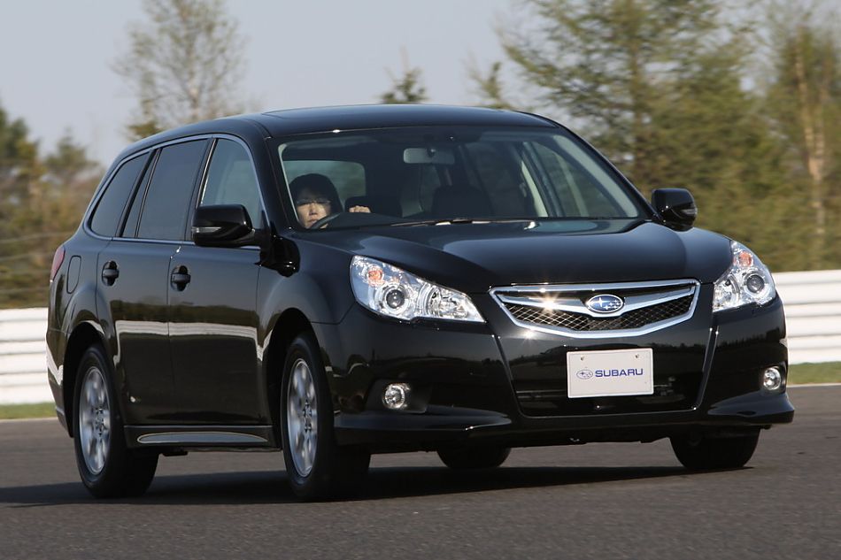 试驾斯巴鲁新力狮