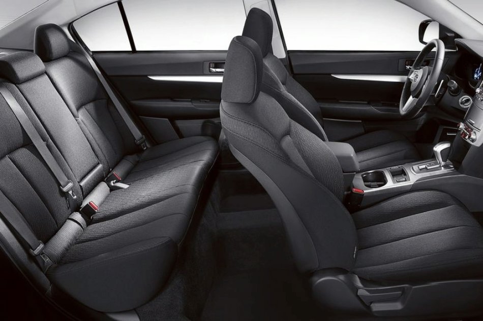 2010款力狮内饰图片