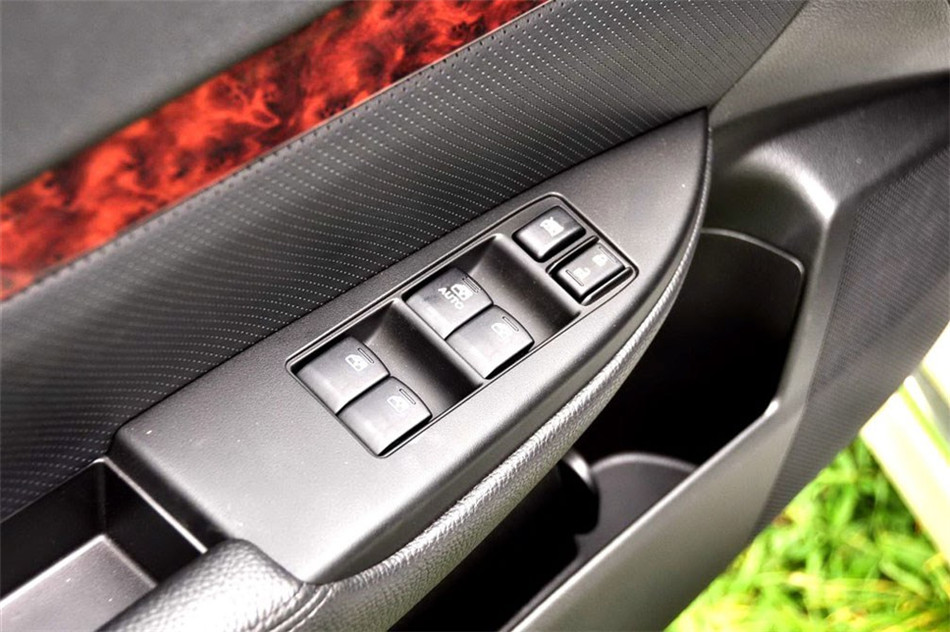 力狮 2013款 2.5i-X CVT 豪华版