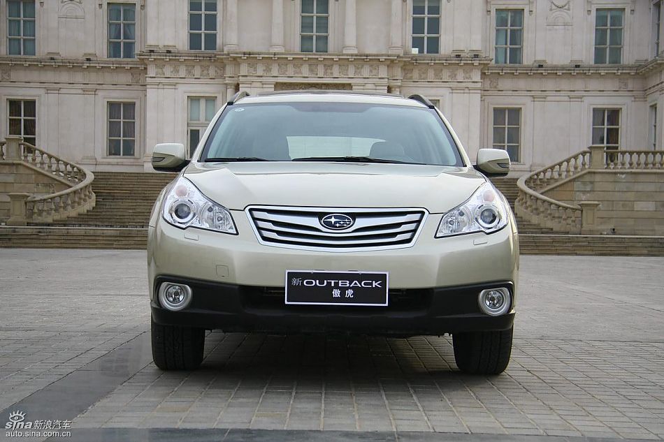 斯巴鲁新傲虎外观实拍