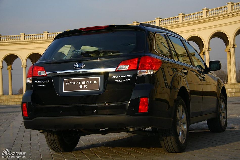 斯巴鲁新傲虎外观实拍