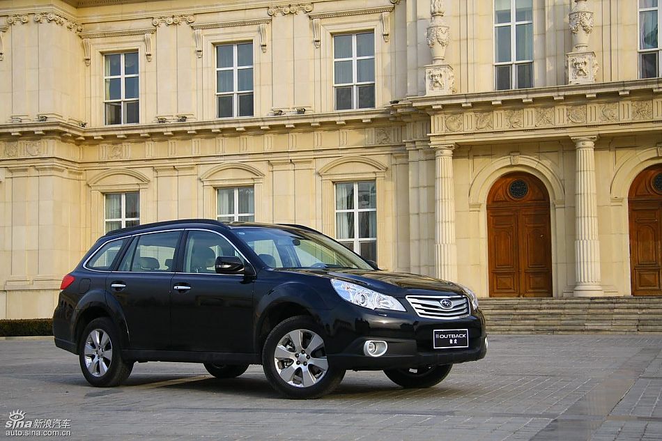 斯巴鲁新傲虎外观实拍