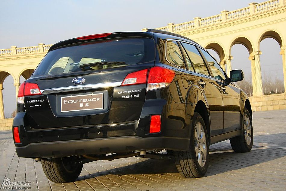 斯巴鲁新傲虎外观实拍