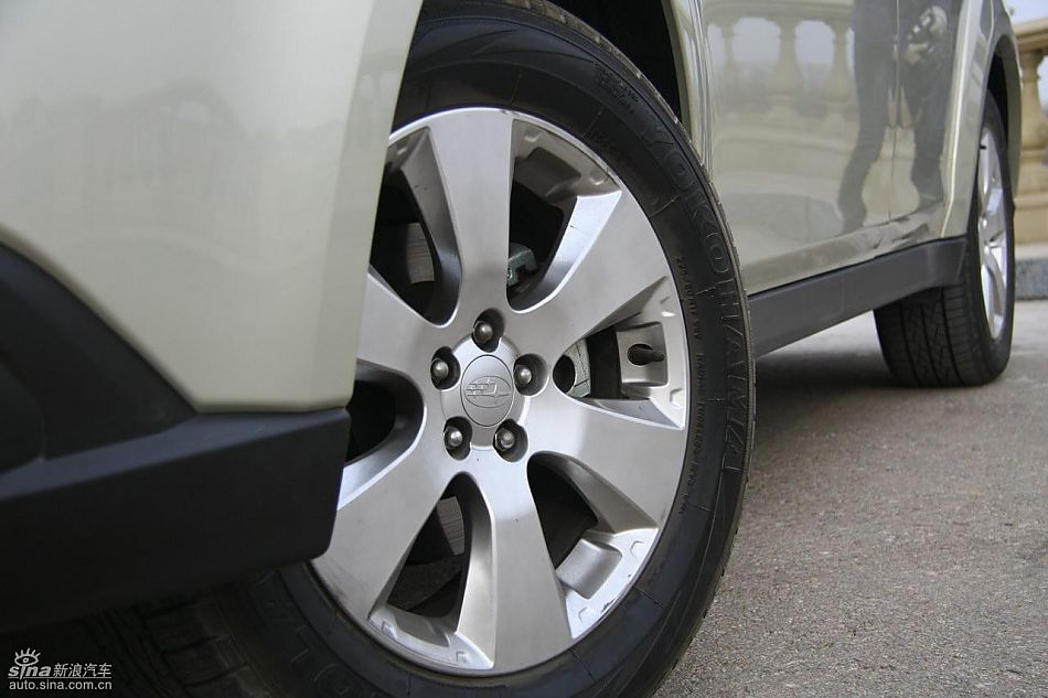 斯巴鲁新傲虎外观实拍