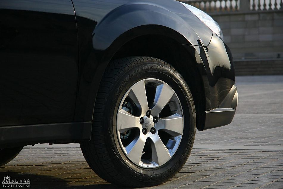 斯巴鲁新傲虎外观实拍