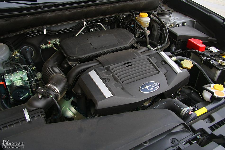 斯巴鲁新傲虎内饰实拍