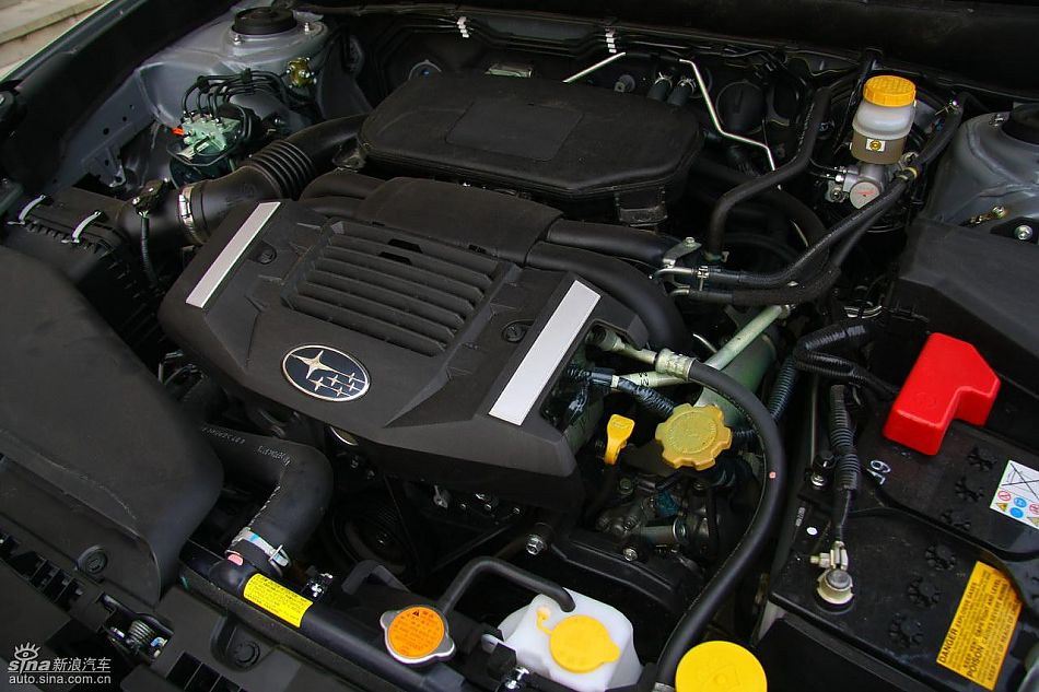 斯巴鲁新傲虎内饰实拍