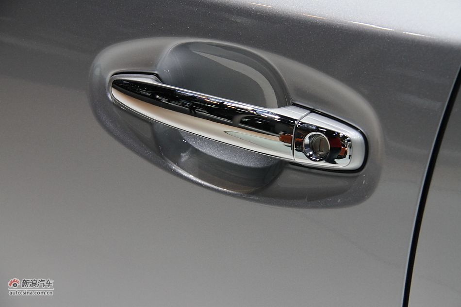 斯巴鲁2012款傲虎