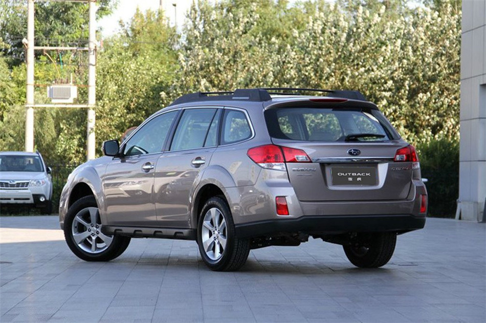 2013款 2.5i AT 豪华版 外观