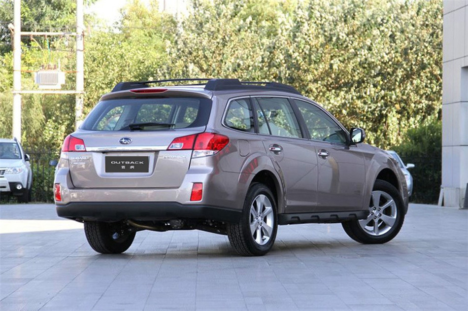 2013款 2.5i AT 豪华版 外观