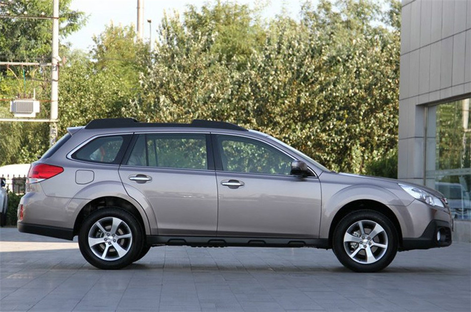 2013款 2.5i AT 豪华版 外观