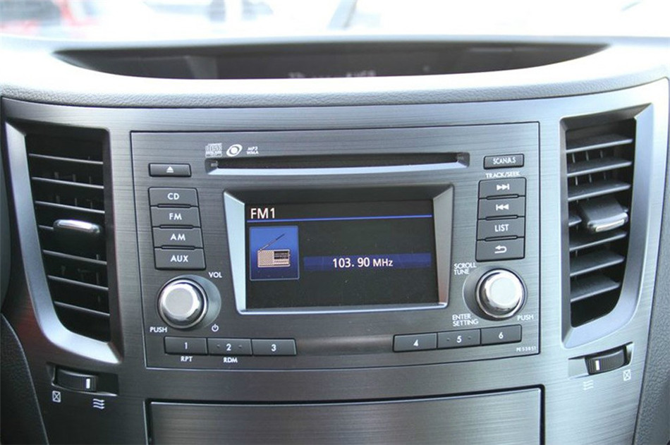 2013款 2.5i AT 豪华版 内饰