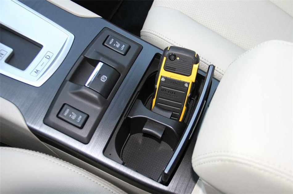 2013款 2.5i AT 豪华版 座椅空间