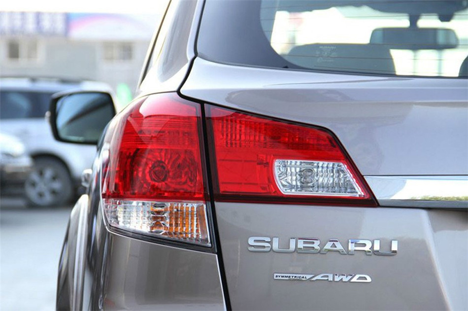 2013款 2.5i AT 豪华版 其他