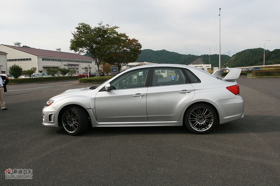 斯巴鲁翼豹WRX STI