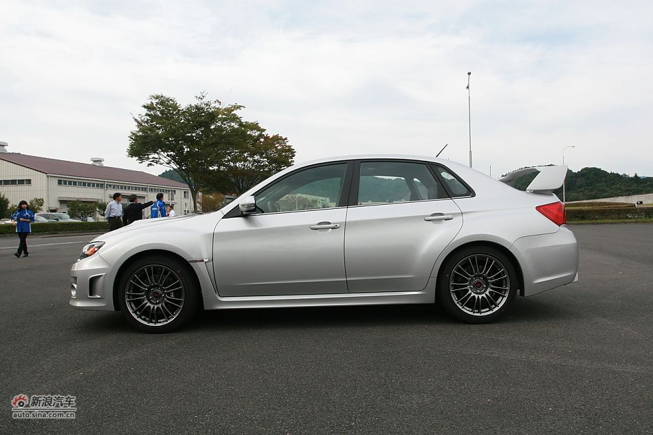 斯巴鲁翼豹WRX STI