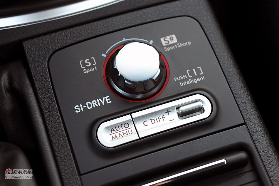 2011款翼豹WRX STi