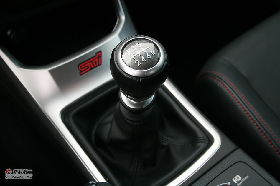 斯巴鲁翼豹WRX STI