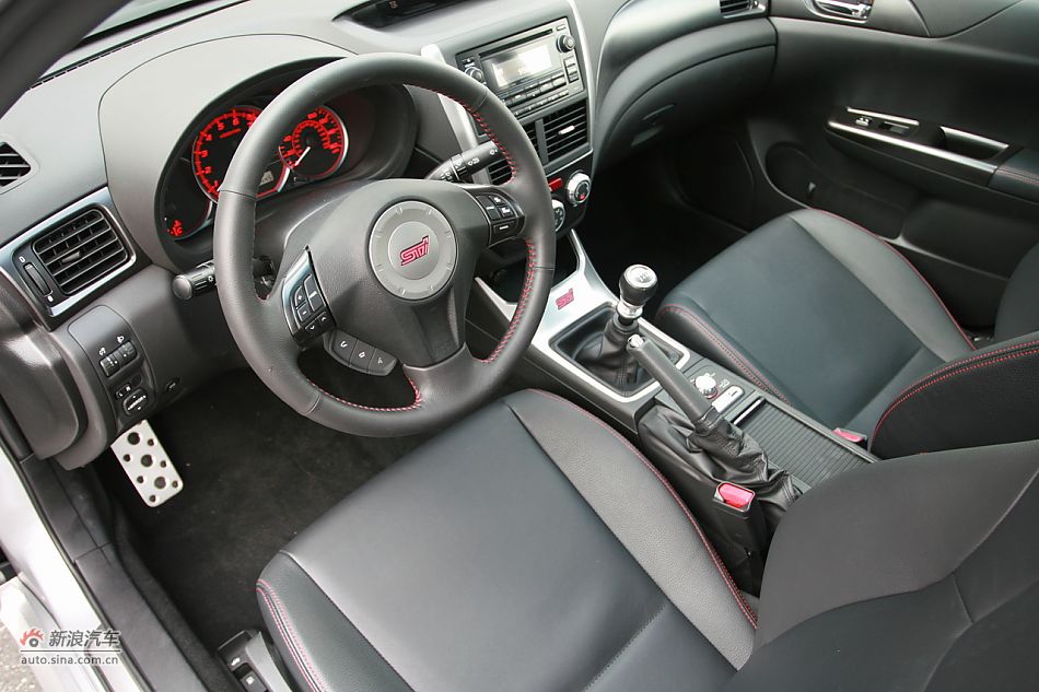 斯巴鲁翼豹WRX STI