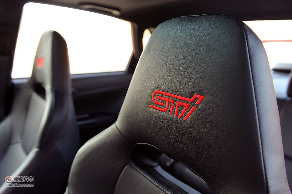 2011款翼豹WRX STi
