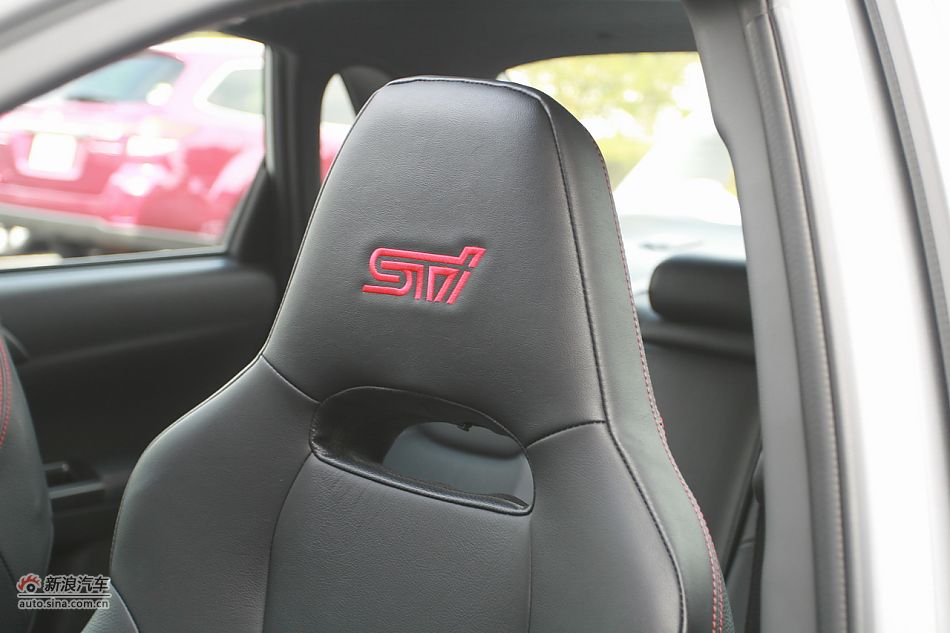 斯巴鲁翼豹WRX STI