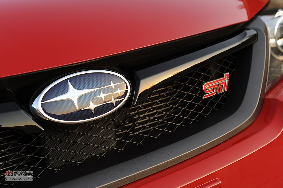 2011款翼豹WRX STi