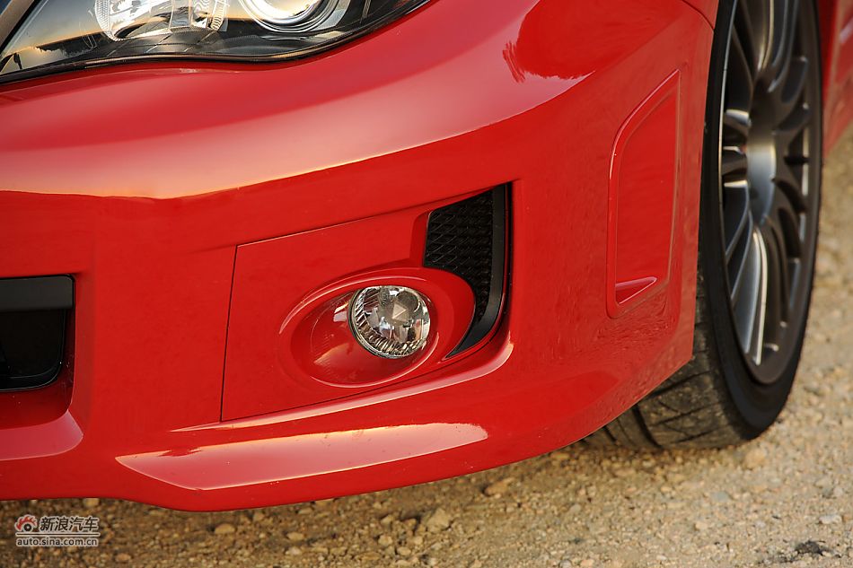 2011款翼豹WRX STi