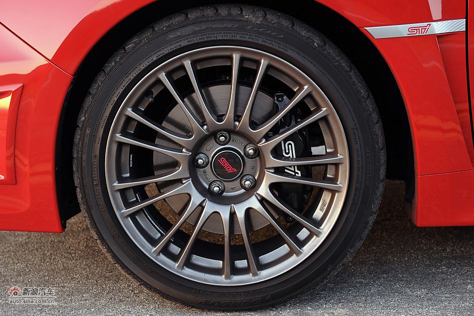 2011款翼豹WRX STi