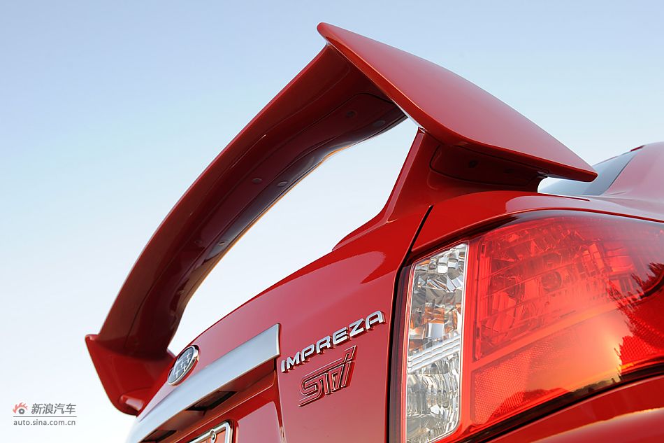 2011款翼豹WRX STi