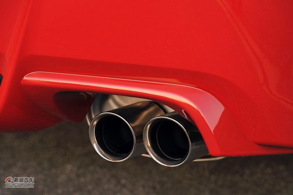 2011款翼豹WRX STi