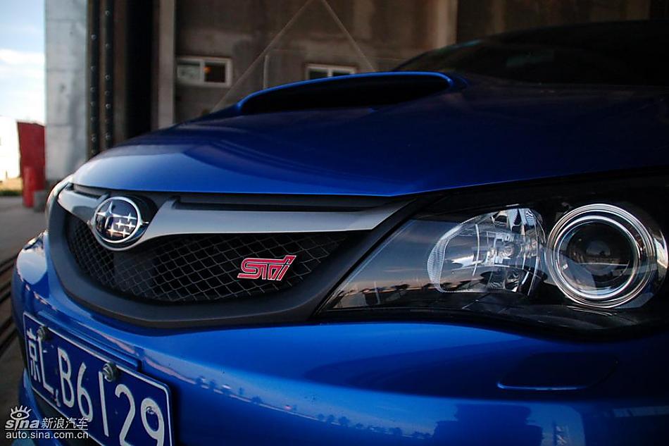 斯巴鲁翼豹WRX STI实拍