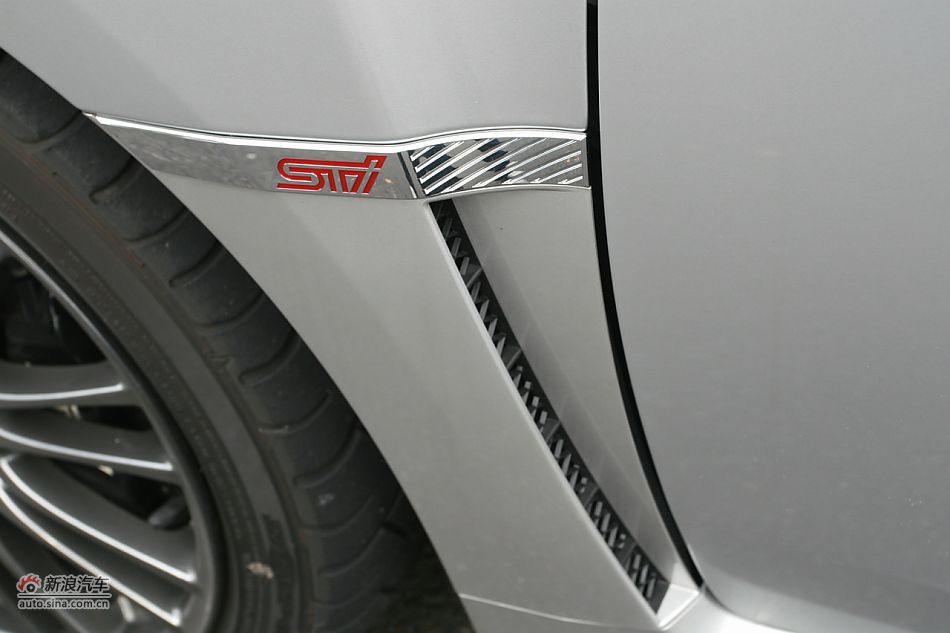 斯巴鲁翼豹WRX STI