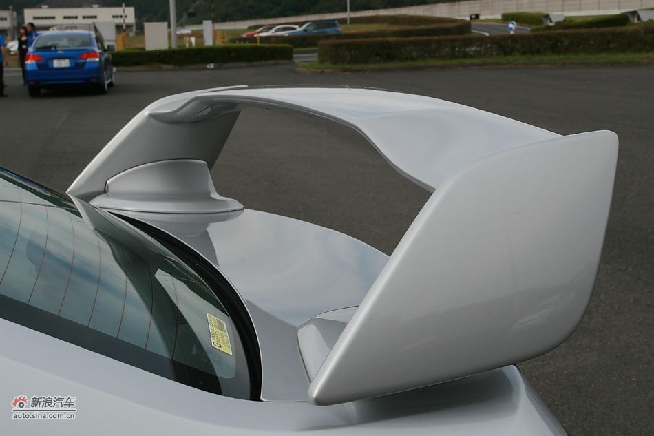 斯巴鲁翼豹WRX STI