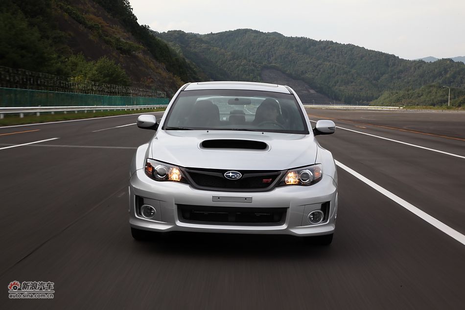 斯巴鲁翼豹WRX STI