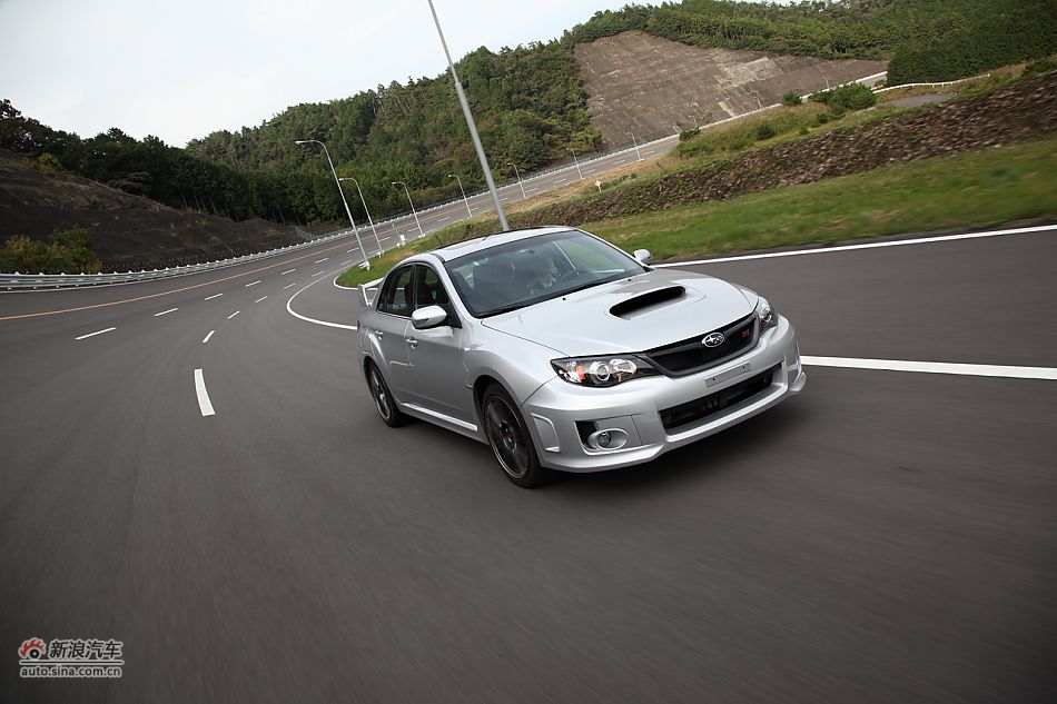 斯巴鲁翼豹WRX STI