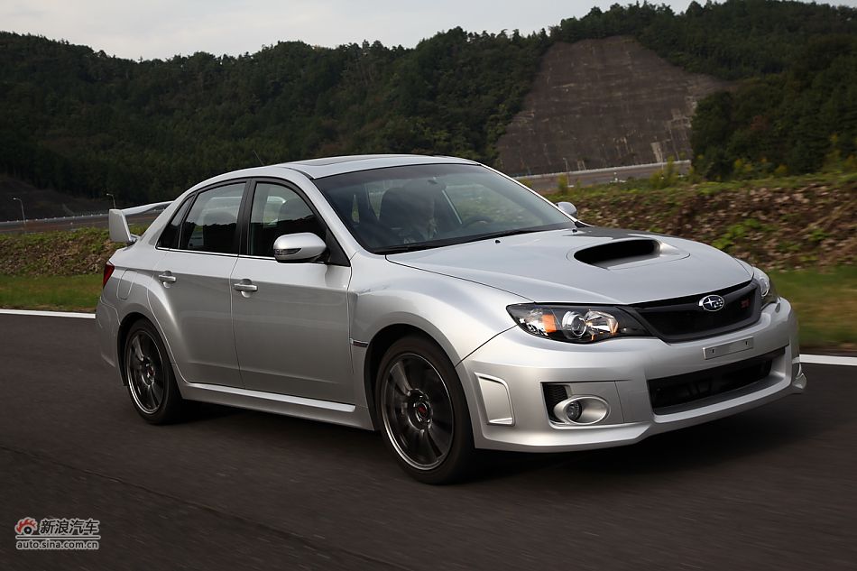 斯巴鲁翼豹WRX STI