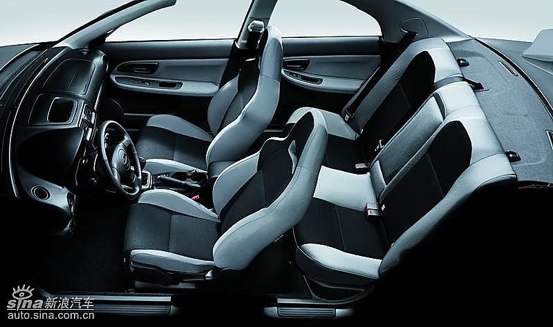 07款翼豹2.0R内饰