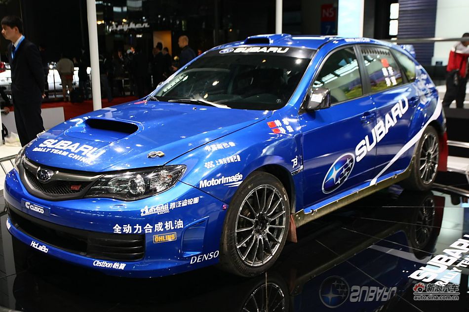 斯巴鲁翼豹STi改装赛车