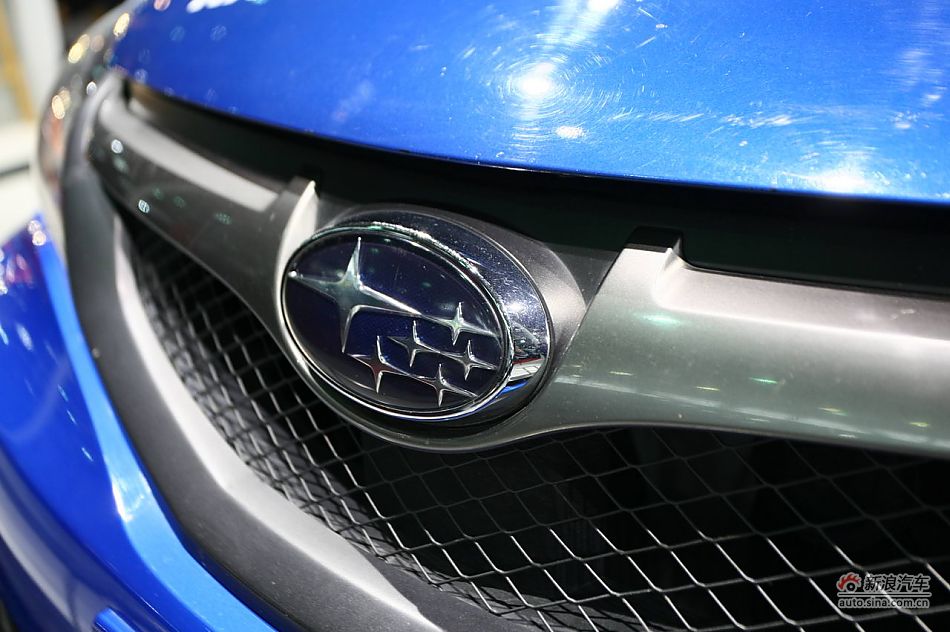 斯巴鲁翼豹STi改装赛车