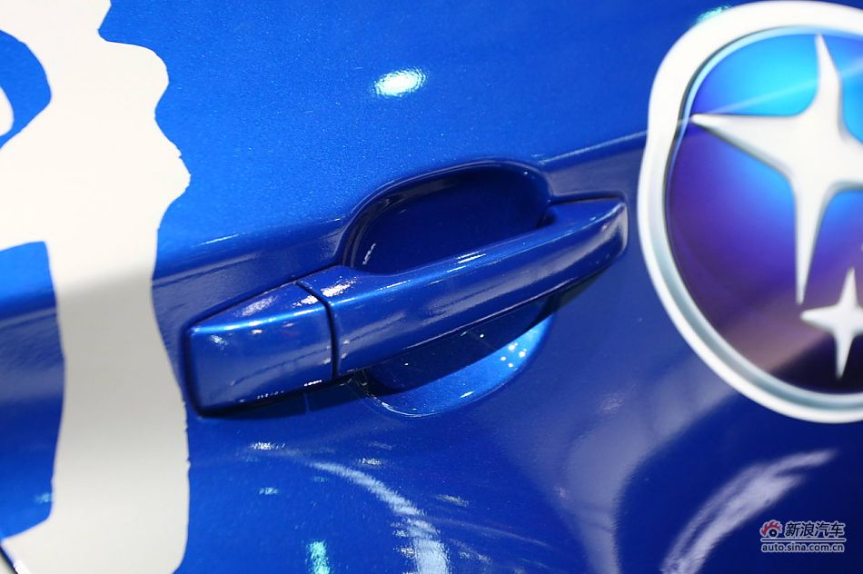 斯巴鲁翼豹STi改装赛车