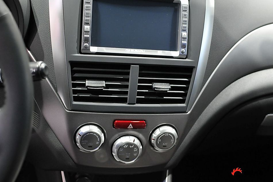 斯巴鲁翼豹WRX-STI