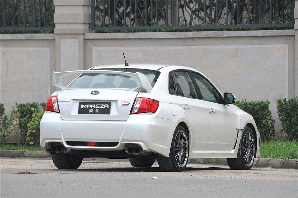 2011款 2.5T MT WRX STI 外观